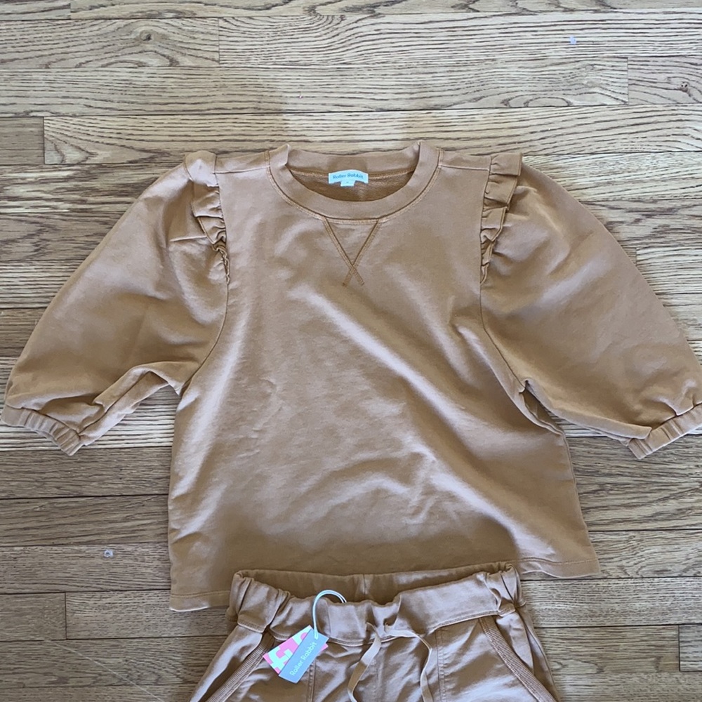 Roller Rabbit Cassia Sweatsuit - Picture 6 of 9